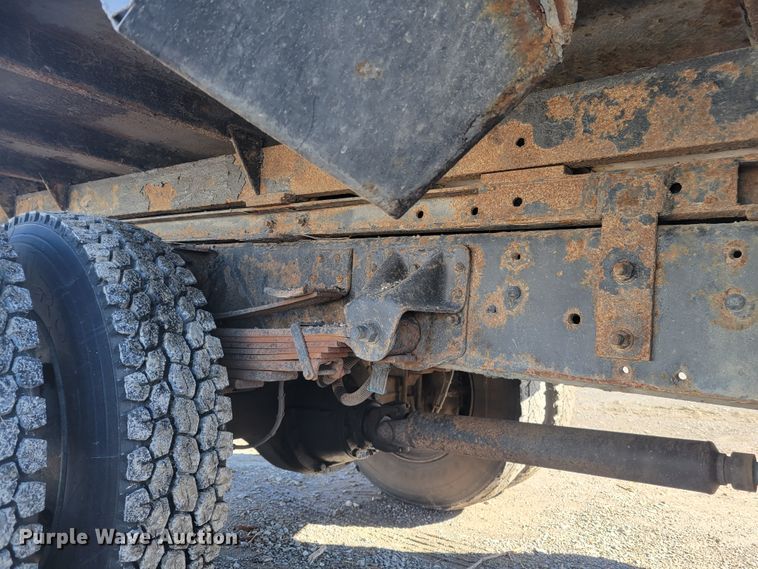 image for item KH9890 2008 GMC C7500  forestry bucket truck