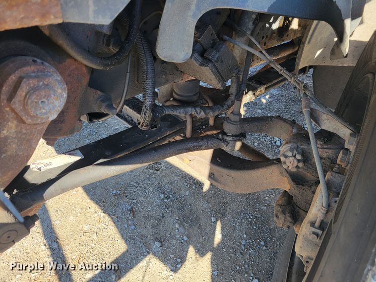 image for item KH9890 2008 GMC C7500  forestry bucket truck