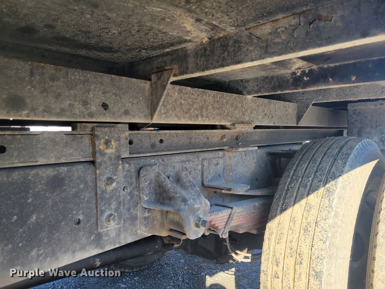 image for item KH9891 2006 GMC C7500  forestry bucket truck