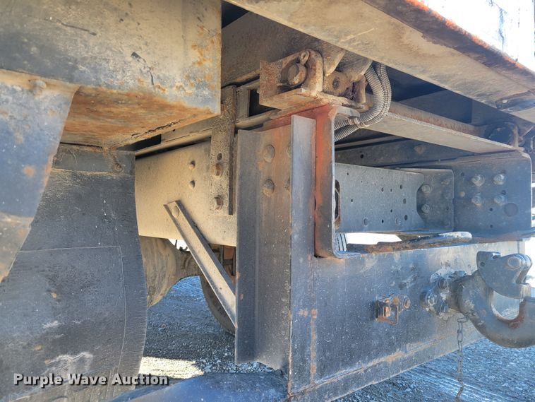 image for item KH9891 2006 GMC C7500  forestry bucket truck