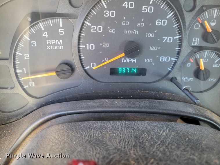 image for item KH9891 2006 GMC C7500  forestry bucket truck