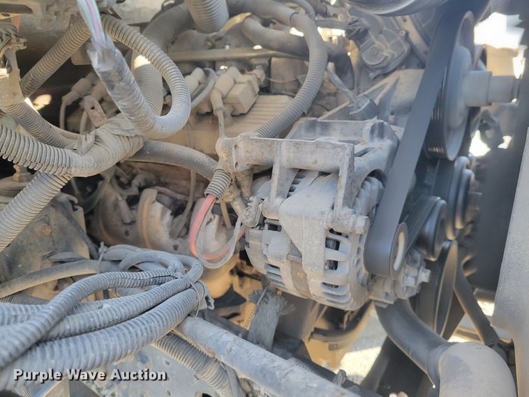 image for item KH9891 2006 GMC C7500  forestry bucket truck