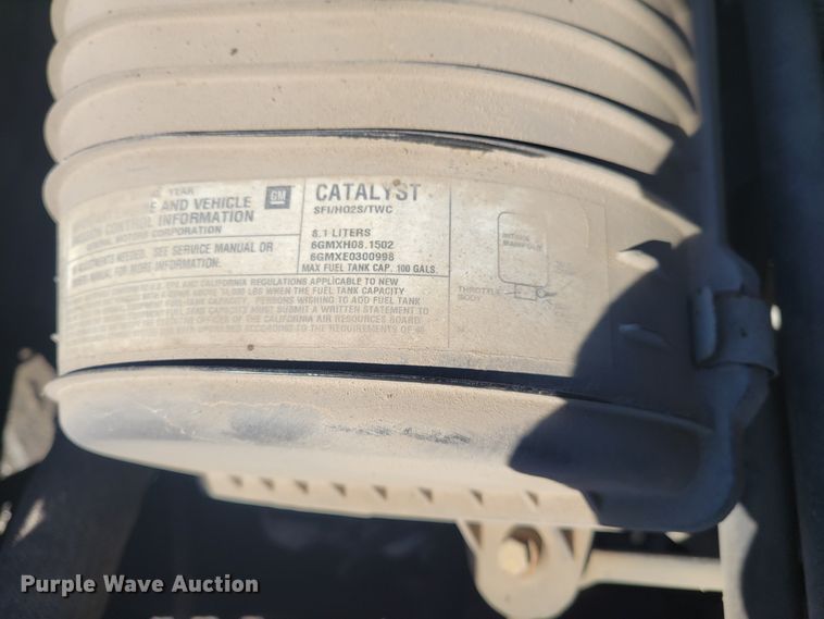 image for item KH9891 2006 GMC C7500  forestry bucket truck