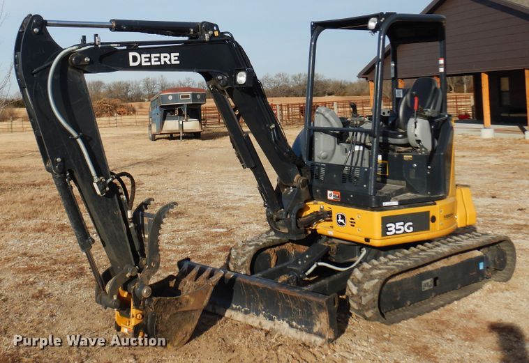 image for item KJ9515 2020 John Deere 35G  mini excavator