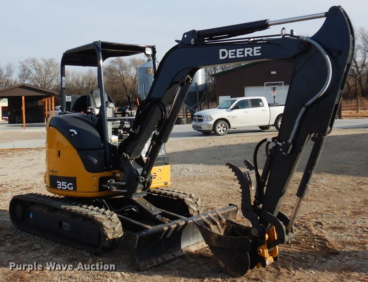 image for item KJ9515 2020 John Deere 35G  mini excavator