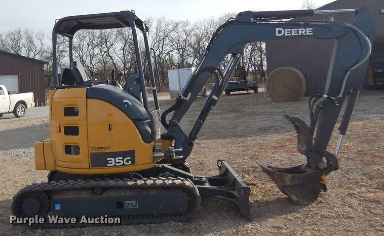 image for item KJ9515 2020 John Deere 35G  mini excavator