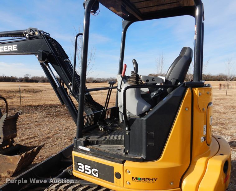 image for item KJ9515 2020 John Deere 35G  mini excavator