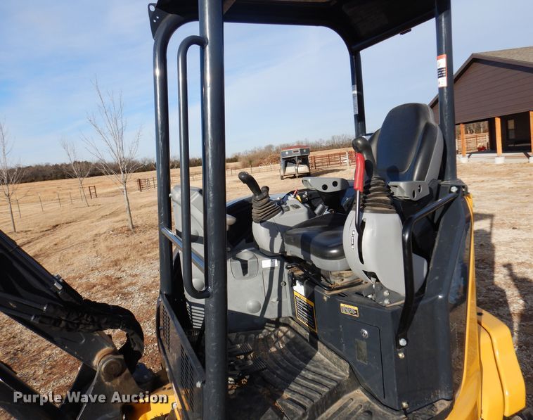 image for item KJ9515 2020 John Deere 35G  mini excavator