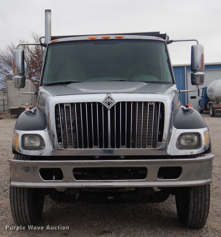 image for item KO9533 2007 International 7400  dump truck