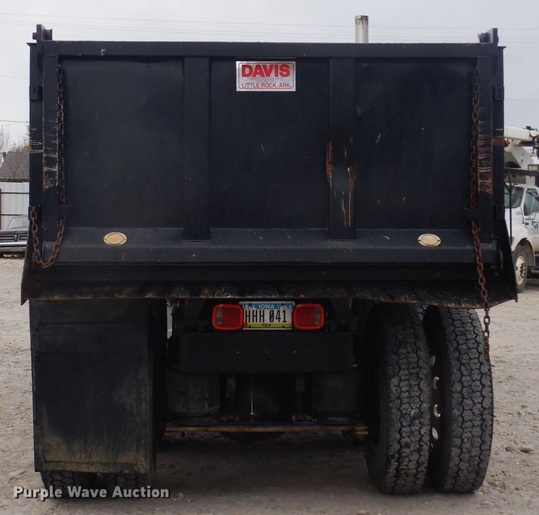 image for item KO9533 2007 International 7400  dump truck