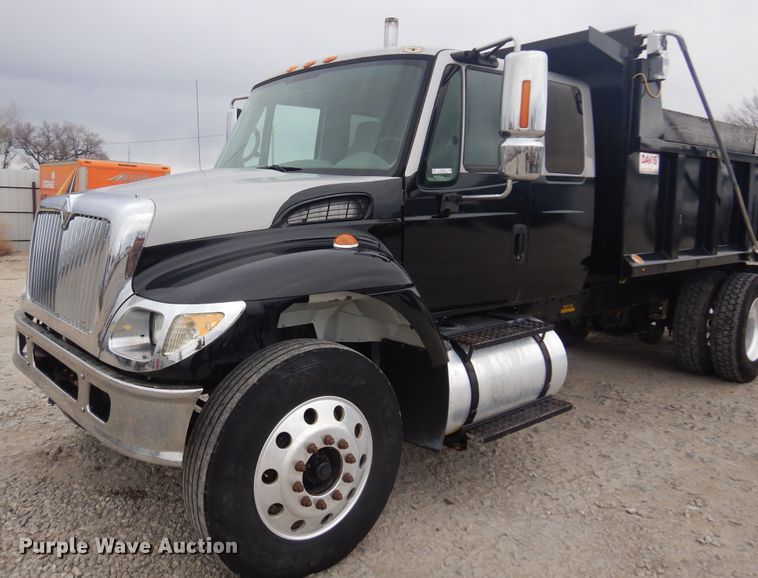 image for item KO9533 2007 International 7400  dump truck