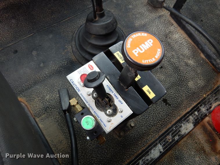 image for item KO9533 2007 International 7400  dump truck