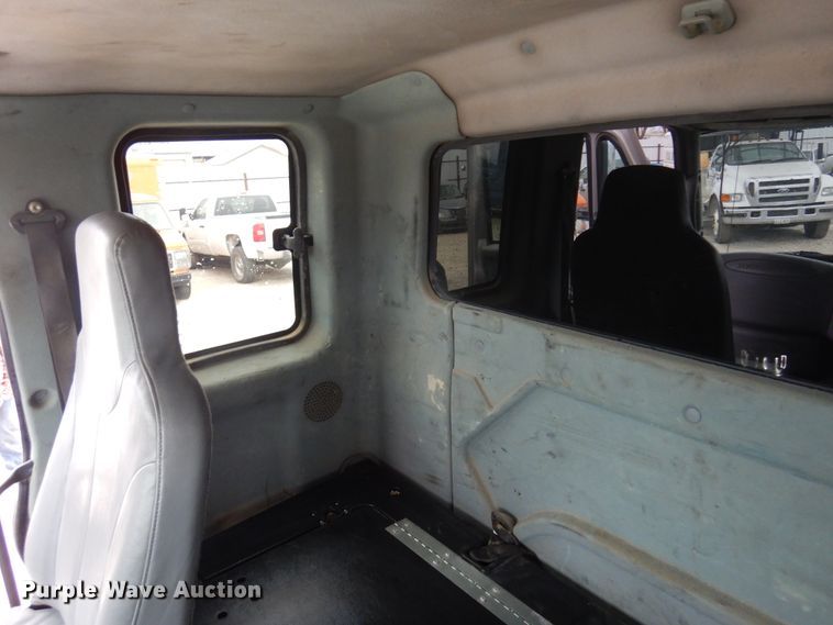 image for item KO9533 2007 International 7400  dump truck