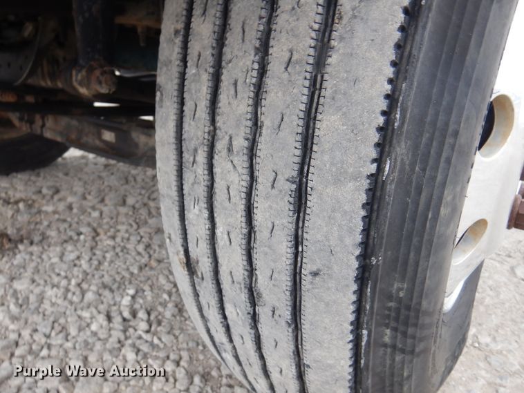 image for item KO9533 2007 International 7400  dump truck