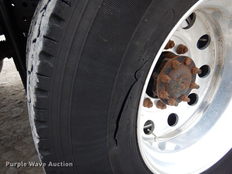 image for item KO9533 2007 International 7400  dump truck