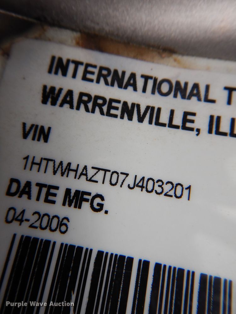 image for item KO9533 2007 International 7400  dump truck