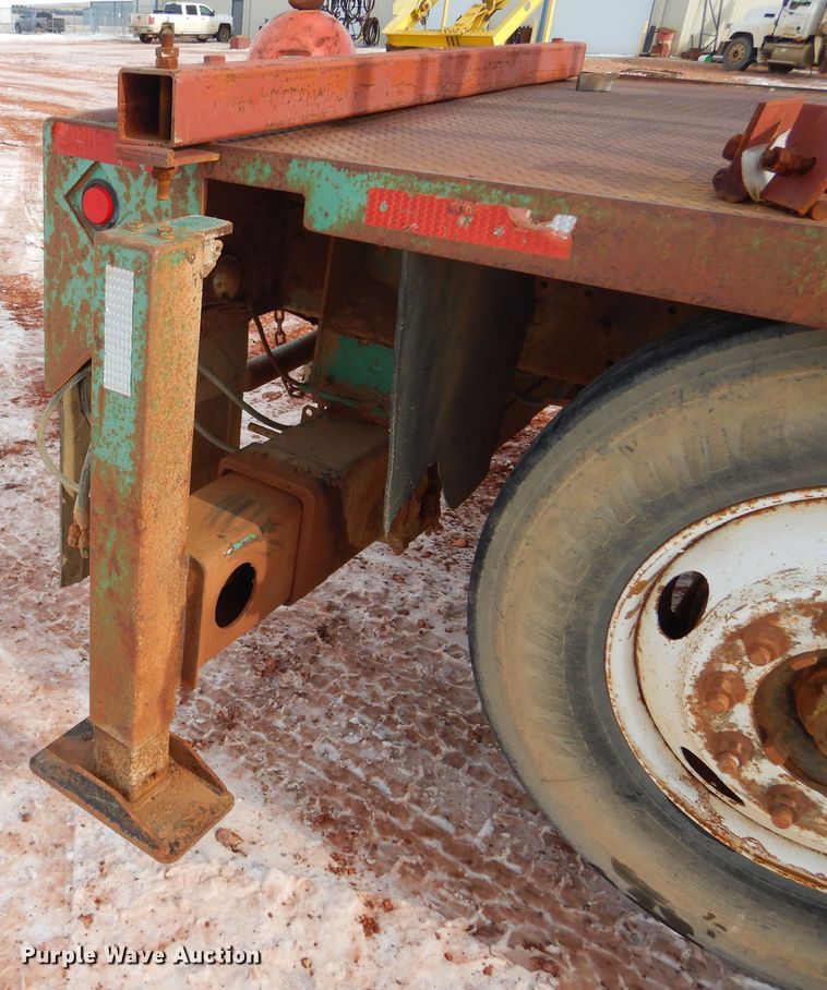 image for item KS9344 1981 International Transtar 4300  crane truck