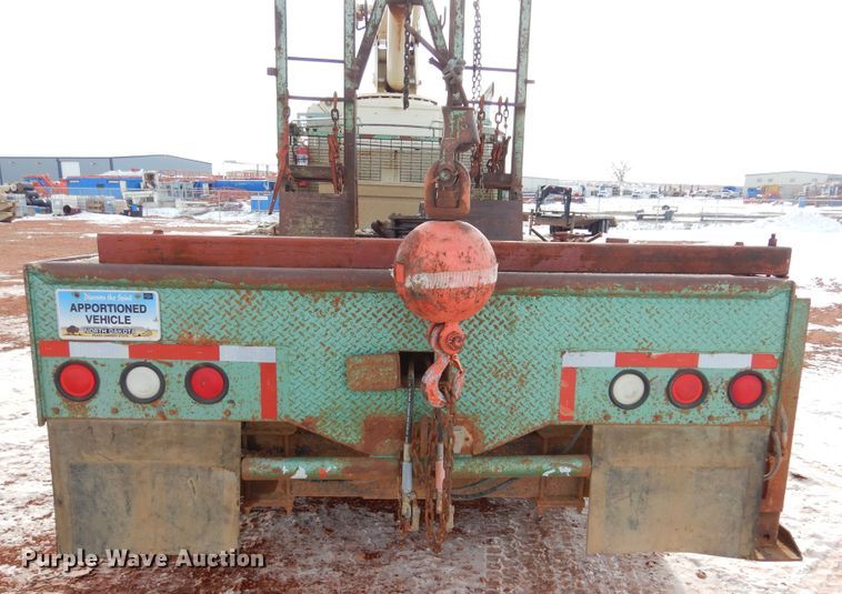 image for item KS9344 1981 International Transtar 4300  crane truck