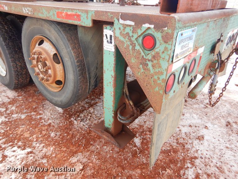 image for item KS9344 1981 International Transtar 4300  crane truck