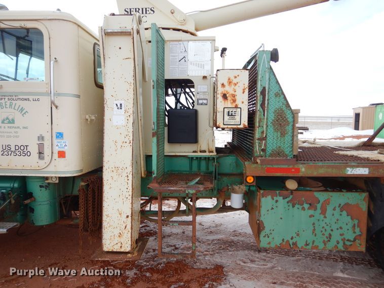 image for item KS9344 1981 International Transtar 4300  crane truck