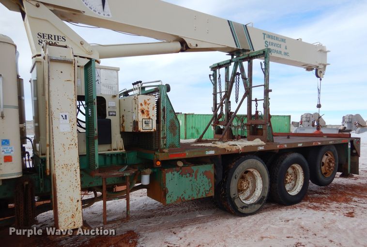 image for item KS9344 1981 International Transtar 4300  crane truck