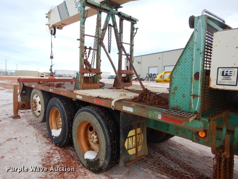 image for item KS9344 1981 International Transtar 4300  crane truck