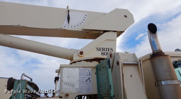 image for item KS9344 1981 International Transtar 4300  crane truck