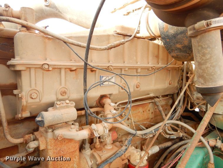 image for item KS9344 1981 International Transtar 4300  crane truck