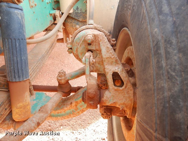 image for item KS9344 1981 International Transtar 4300  crane truck