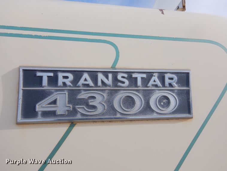 image for item KS9344 1981 International Transtar 4300  crane truck