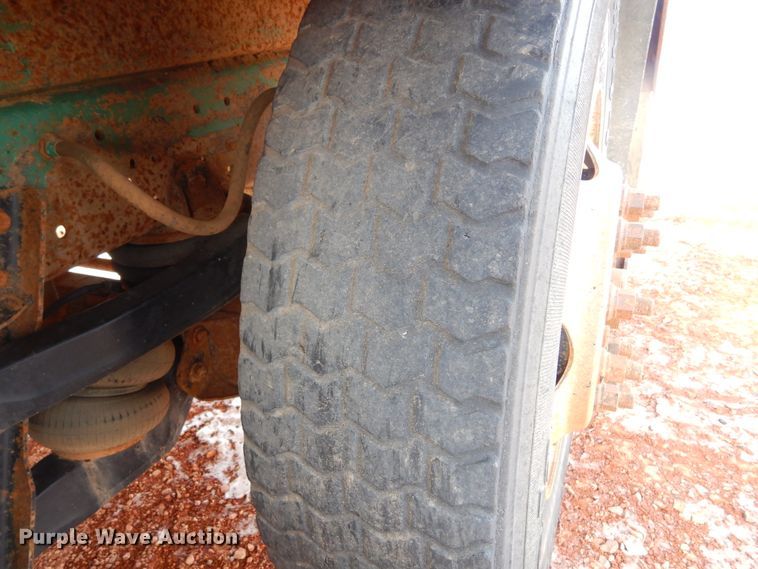 image for item KS9344 1981 International Transtar 4300  crane truck