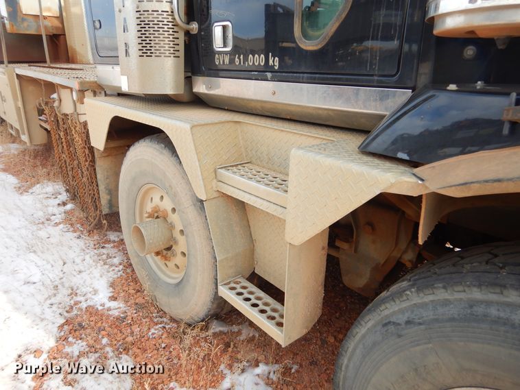 image for item KS9345 2007 Western Star 4900  crane truck