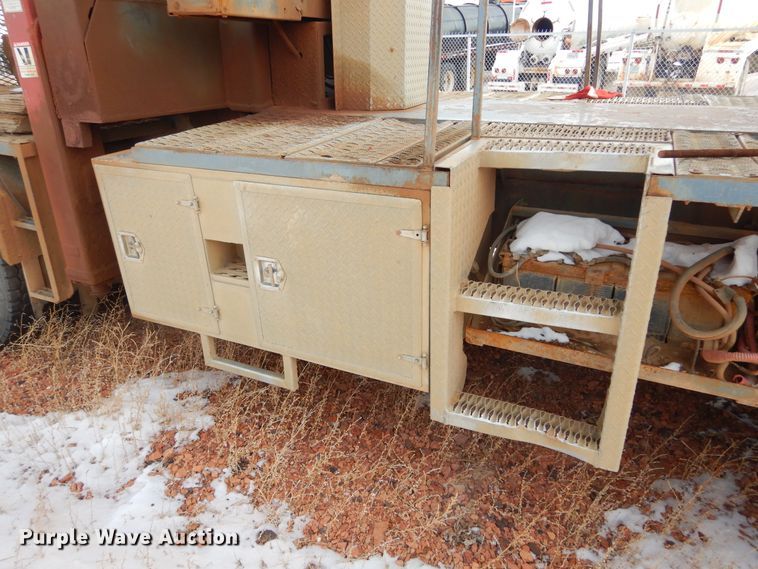 image for item KS9345 2007 Western Star 4900  crane truck