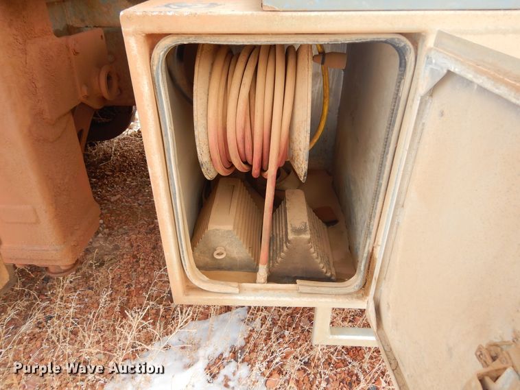 image for item KS9345 2007 Western Star 4900  crane truck