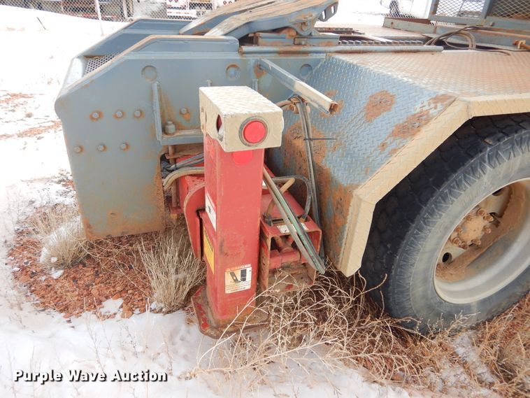 image for item KS9345 2007 Western Star 4900  crane truck