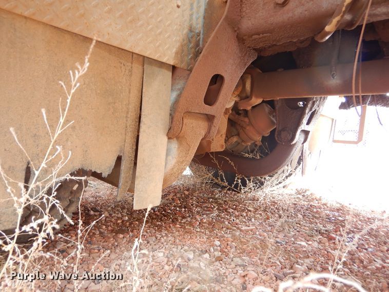 image for item KS9345 2007 Western Star 4900  crane truck