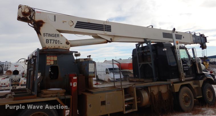 image for item KS9345 2007 Western Star 4900  crane truck