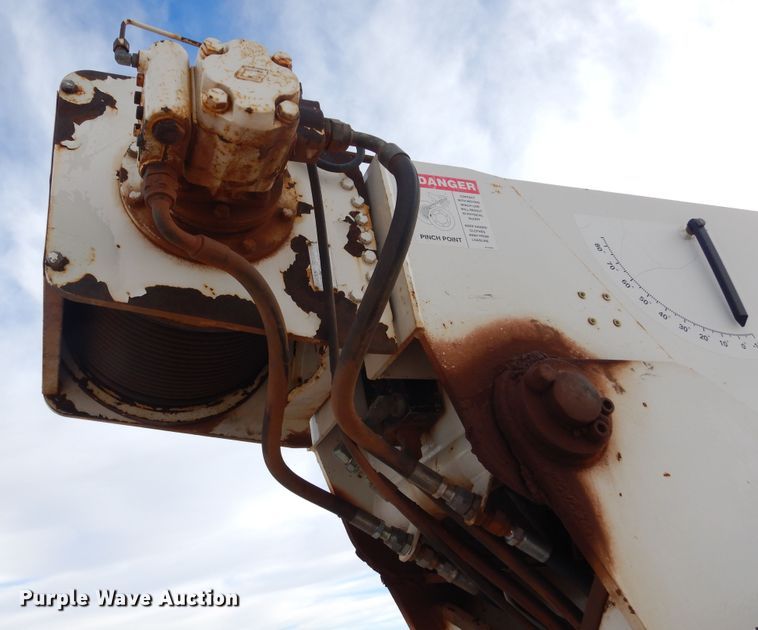 image for item KS9345 2007 Western Star 4900  crane truck