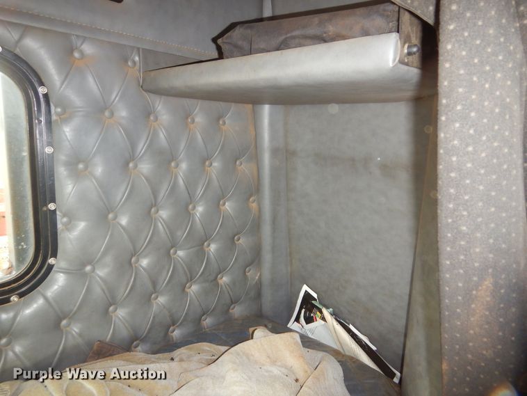 image for item KS9345 2007 Western Star 4900  crane truck