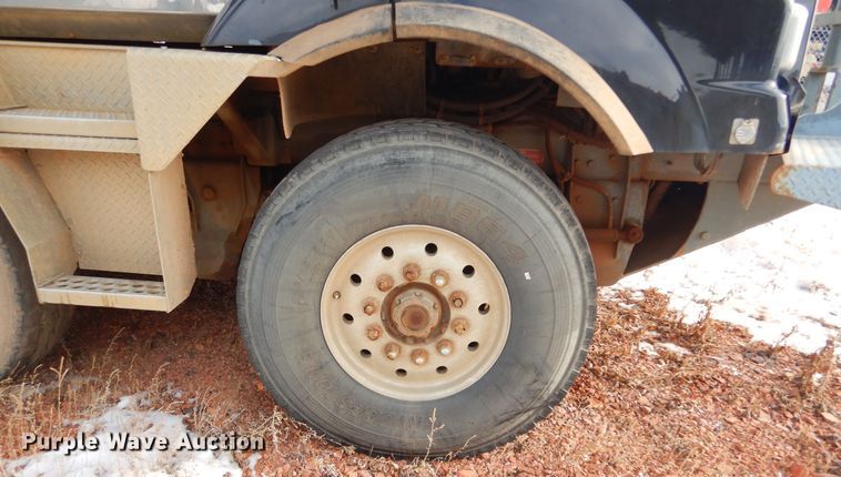 image for item KS9345 2007 Western Star 4900  crane truck