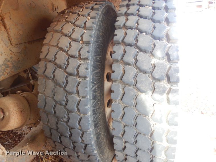 image for item KS9345 2007 Western Star 4900  crane truck