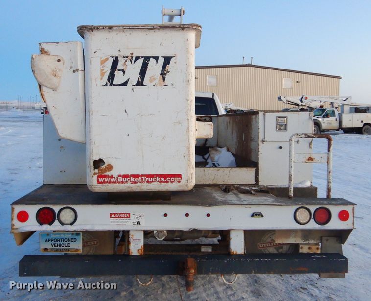 image for item KS9346 2013 Dodge Ram 5500HD  bucket truck