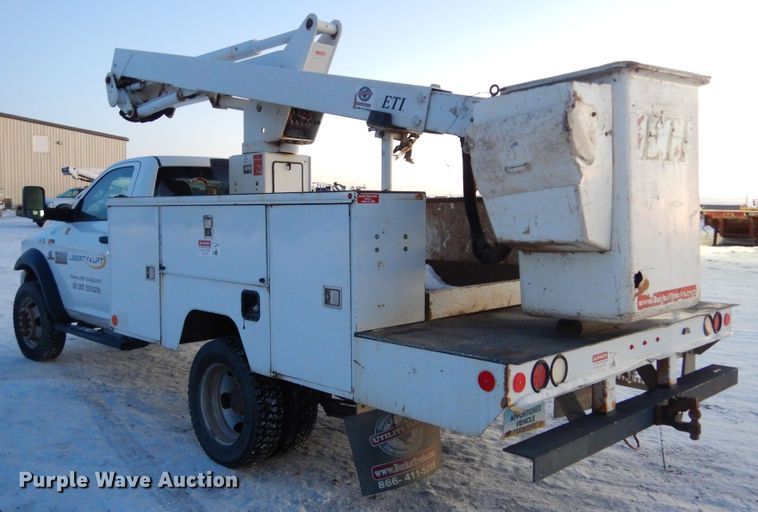 image for item KS9346 2013 Dodge Ram 5500HD  bucket truck