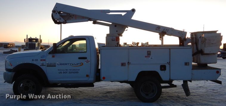 image for item KS9346 2013 Dodge Ram 5500HD  bucket truck