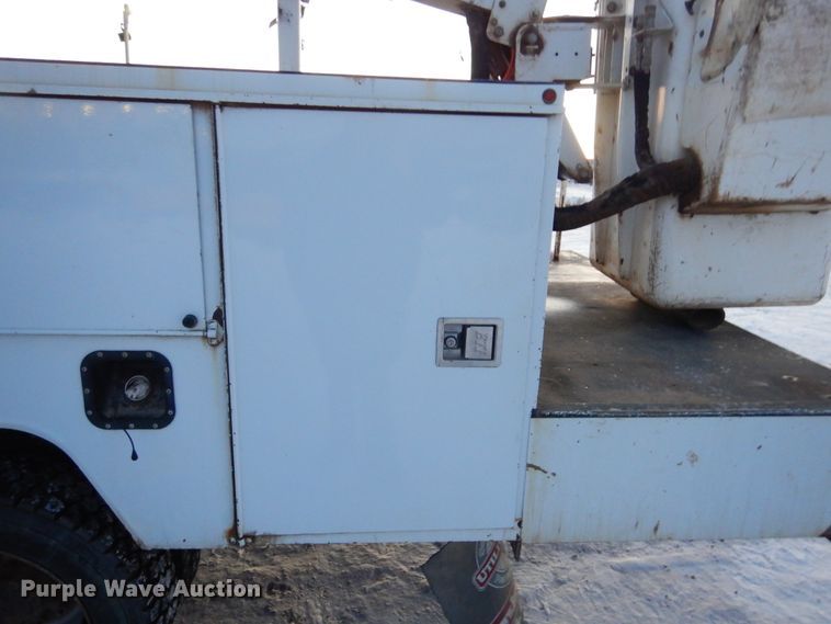 image for item KS9346 2013 Dodge Ram 5500HD  bucket truck