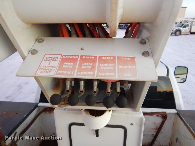 image for item KS9346 2013 Dodge Ram 5500HD  bucket truck