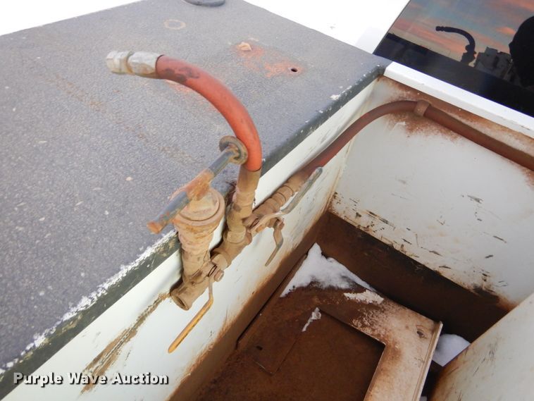 image for item KS9346 2013 Dodge Ram 5500HD  bucket truck