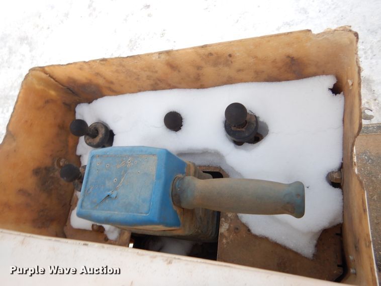 image for item KS9346 2013 Dodge Ram 5500HD  bucket truck