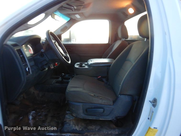 image for item KS9346 2013 Dodge Ram 5500HD  bucket truck