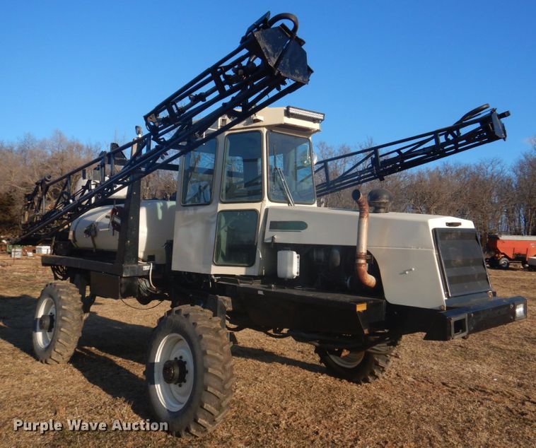 image for item DE7508 Willmar 6200 Xplorer  sprayer